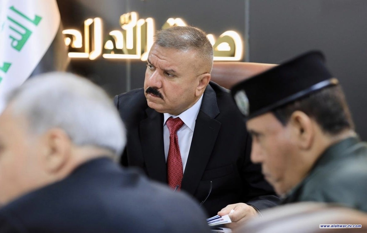 وزير الداخلية يترأس اجتماعاً لمناقشة تكييف الوضع القانوني للعمالة الأجنبية