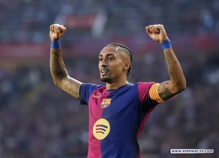 رافينيا يحدد هدف برشلونة القادم..وينتقد نظام الجوائز الكروية