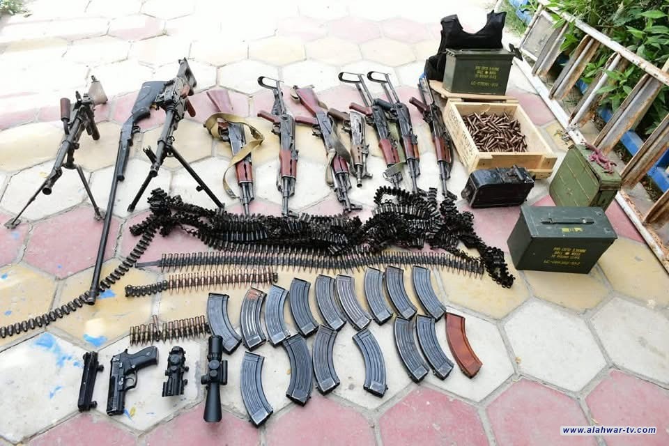 بعملية امنية نوعية .. شرطة ذي قار تضبط اسلحة واعتدة وتلقي القبض على 16 من المتهمين والمشتبه بهم