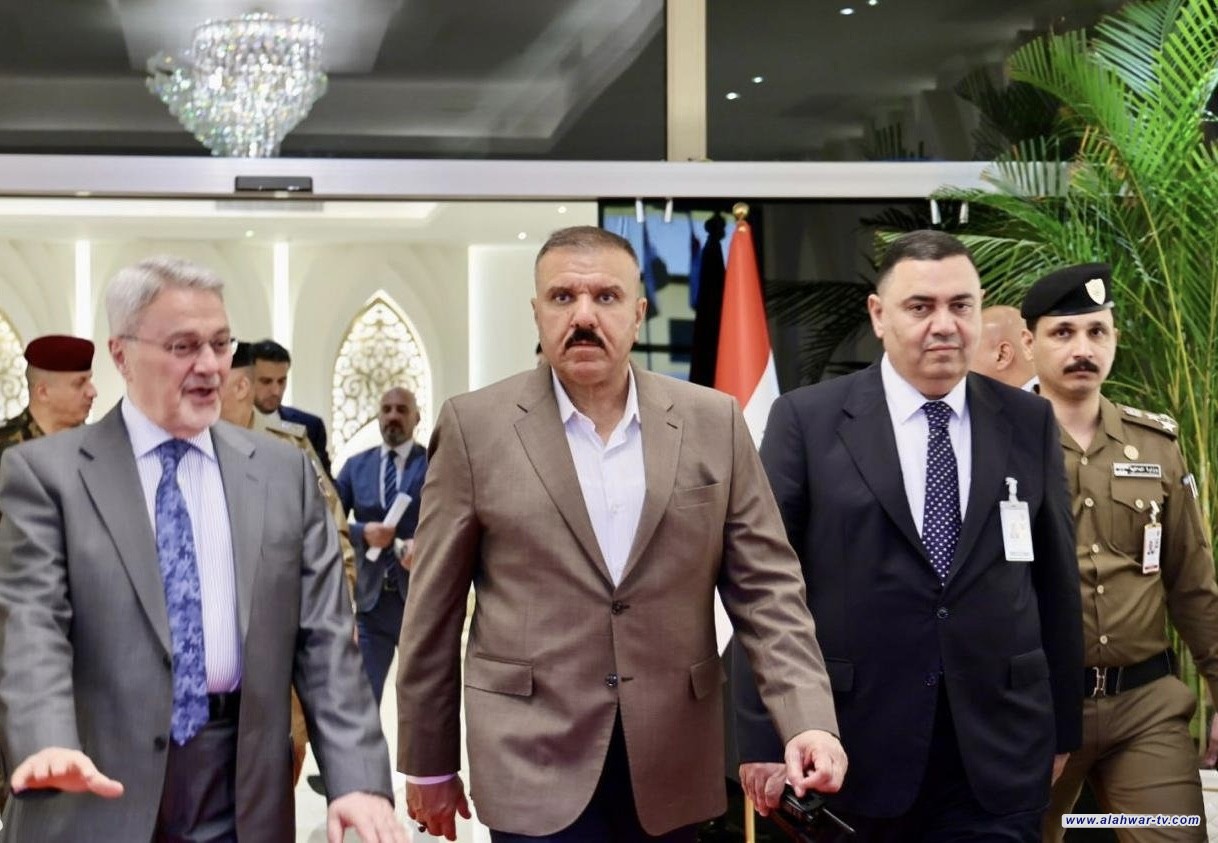 وزير الداخلية يتفقد الإجراءات المتخذة في مطار بغداد لاستقبال المشاركين في قمة بغداد