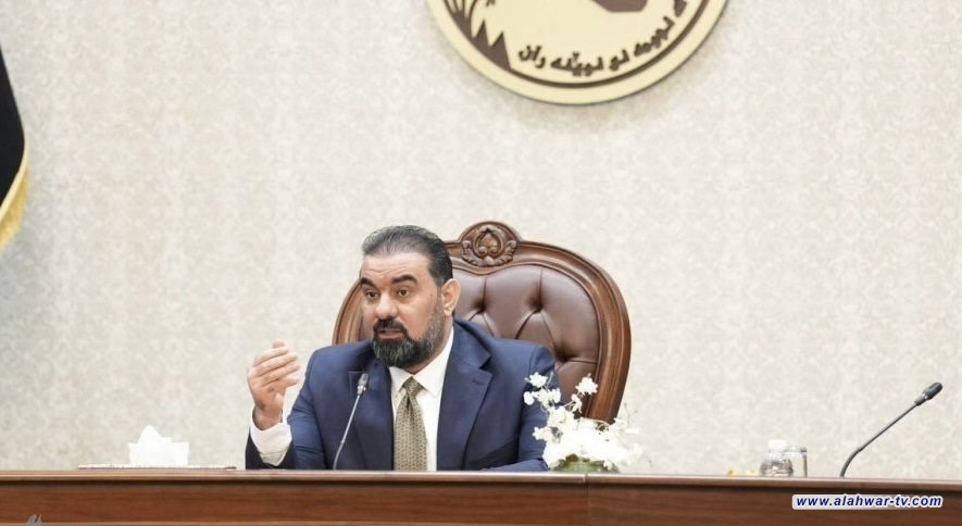 رئيس مجلس النواب يصل إلى طهران للمشاركة في مراسم تشييع الشهيد السيد علي الخامنئي