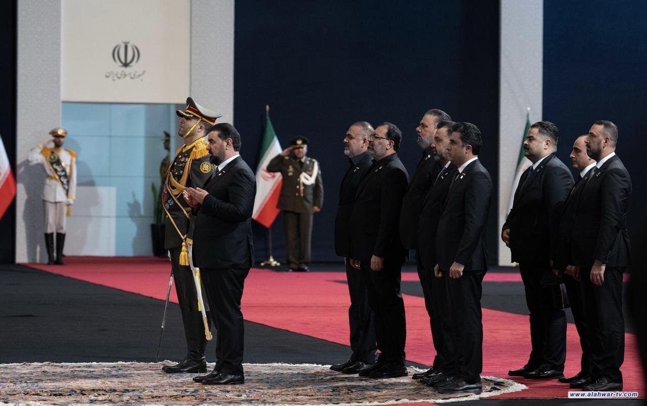 رئيس البرلمان يشارك في المراسم الرسمية لتوديع السيد علي الخامنئي