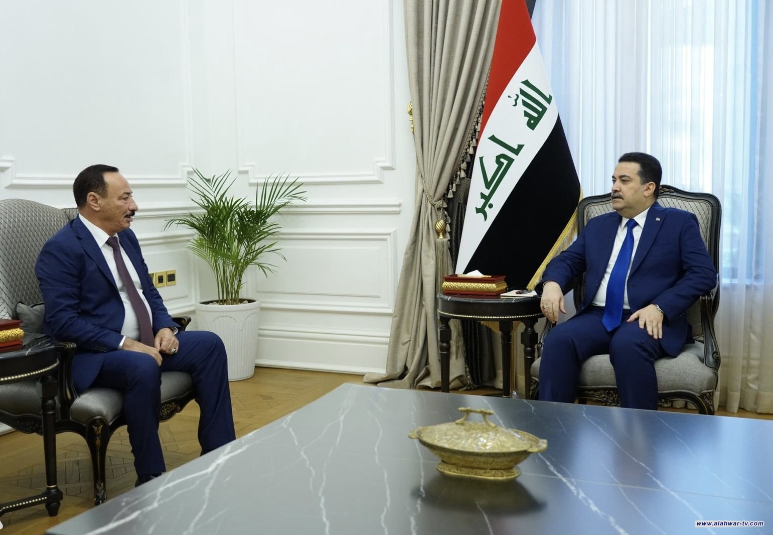 رئيس الوزراء يوافق على استقالة محافظ نينوى