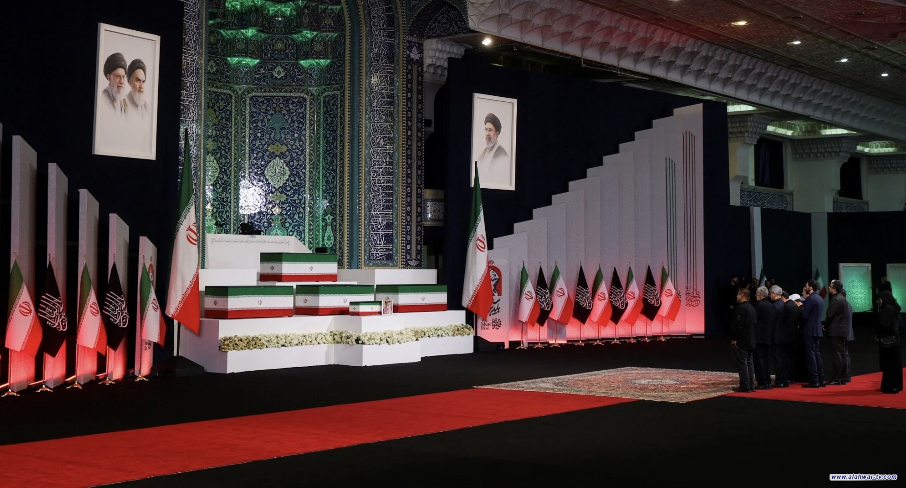 غداً.. الزيدي يستقبل جثمان علي الخامنئي في مطار النجف