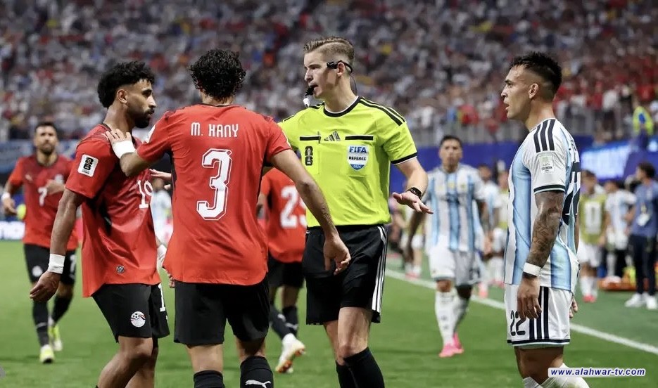 تحرك مصري عاجل ضد حكم مباراة الأرجنتين