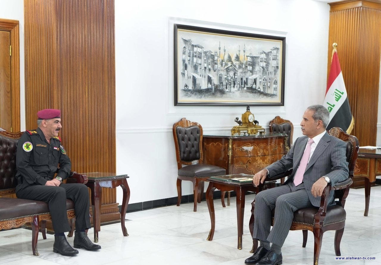 زيدان ورئيس جهاز مكافحة الإرهاب يبحثان إجراءات القبض على الإرهابيين ومحاكمتهم قانونياً