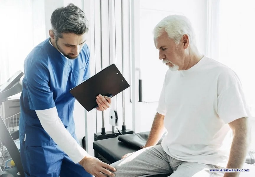 خبراء يحددون 4 مكملات غذائية رئيسية لدعم صحة المفاصل وإبطاء تآكل الغضاريف