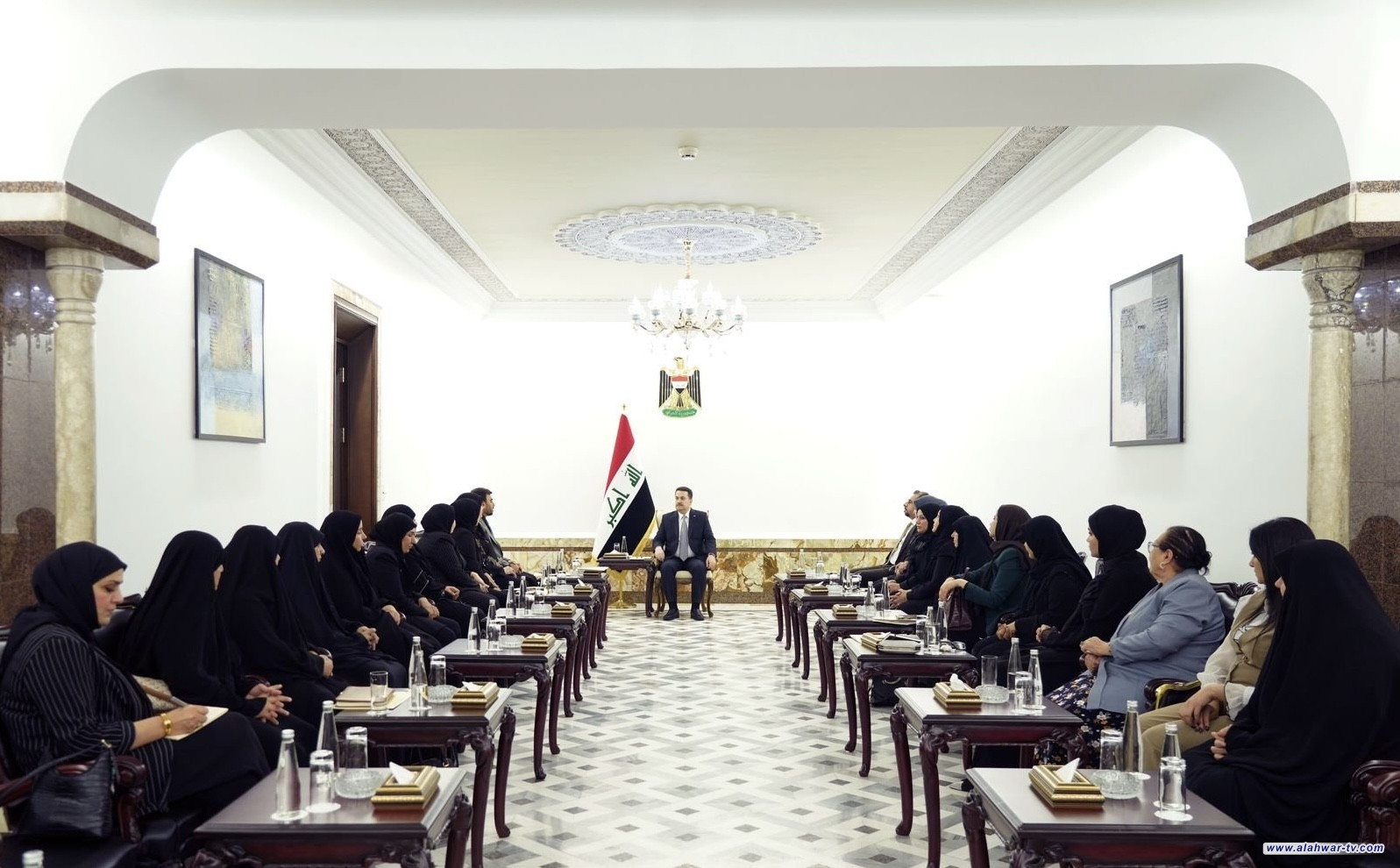 رئيس الوزراء يبحث مع عدد من النواب خطوات تنفيذ البرنامج الحكومي