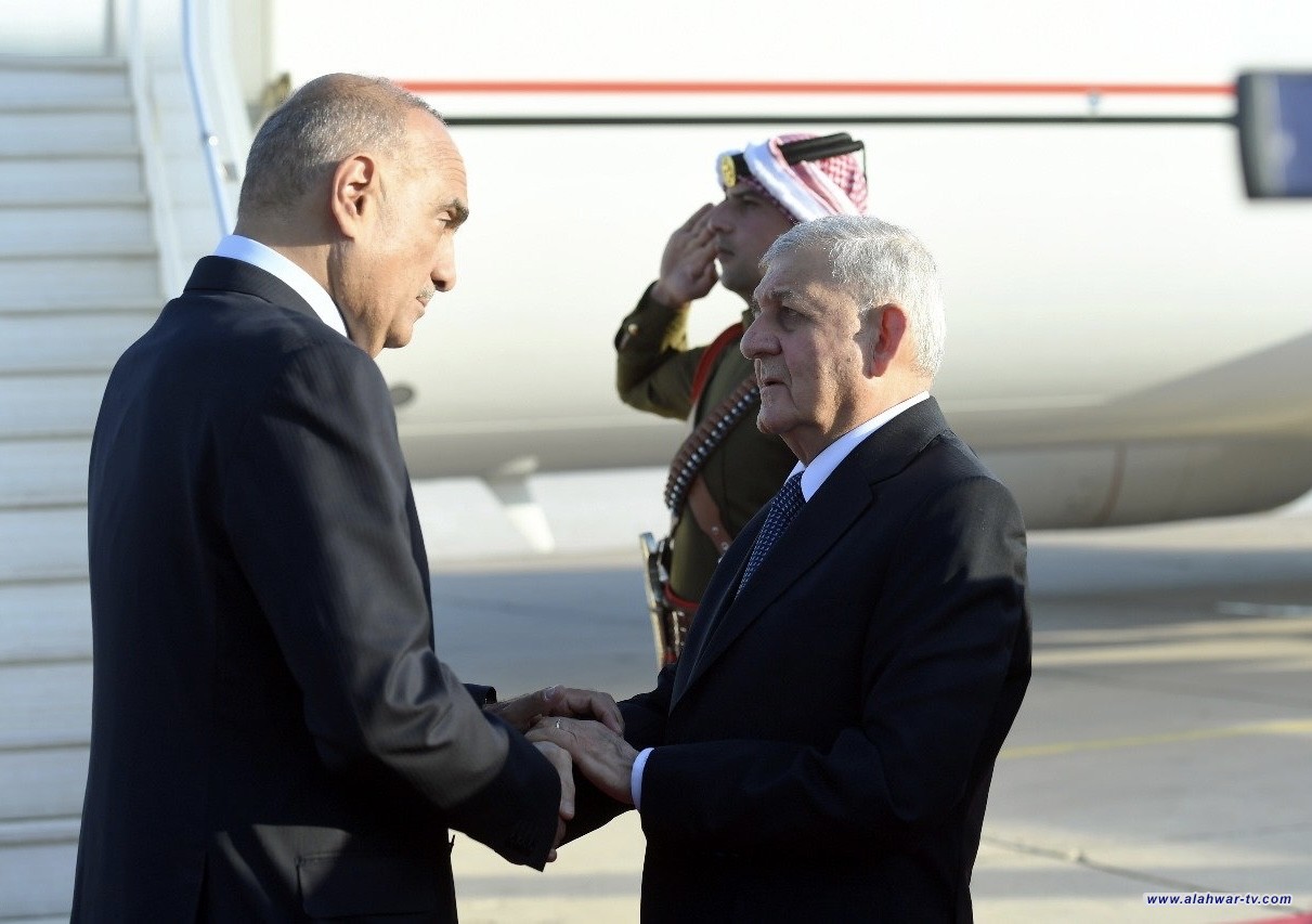 رئيس الجمهورية يعود لبغداد بعد اختتام زيارته إلى الأردن