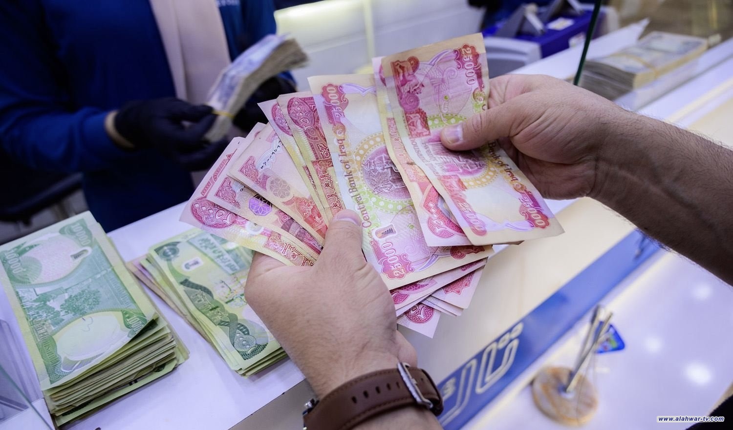 وزارة العمل: إطلاق رواتب الإعانة الاجتماعية لشهر كانون الأول