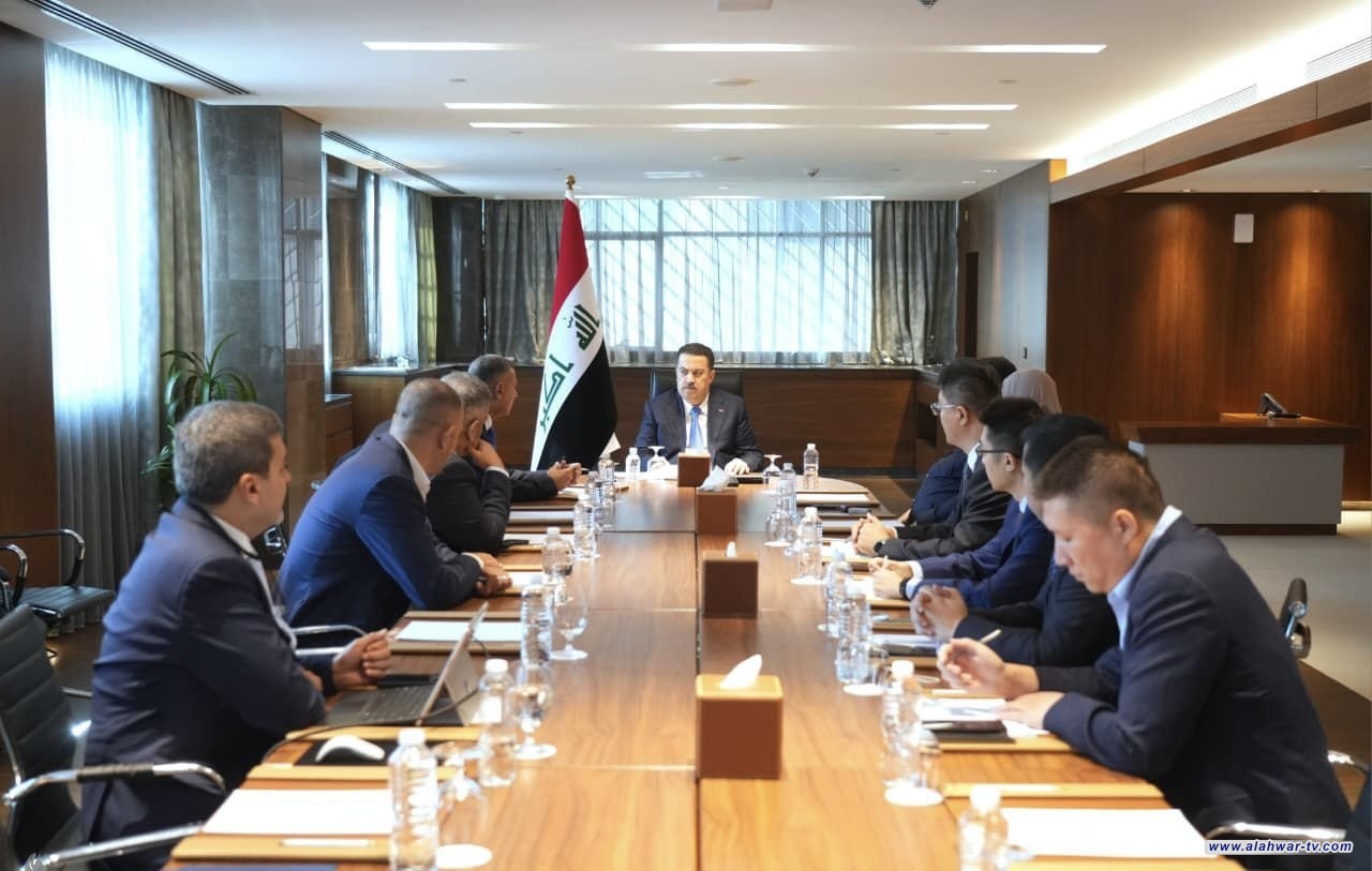 رئيس الوزراء يشدد على مضاعفة الجهود لانجاز مشروع تحلية مياه البحر بالبصرة