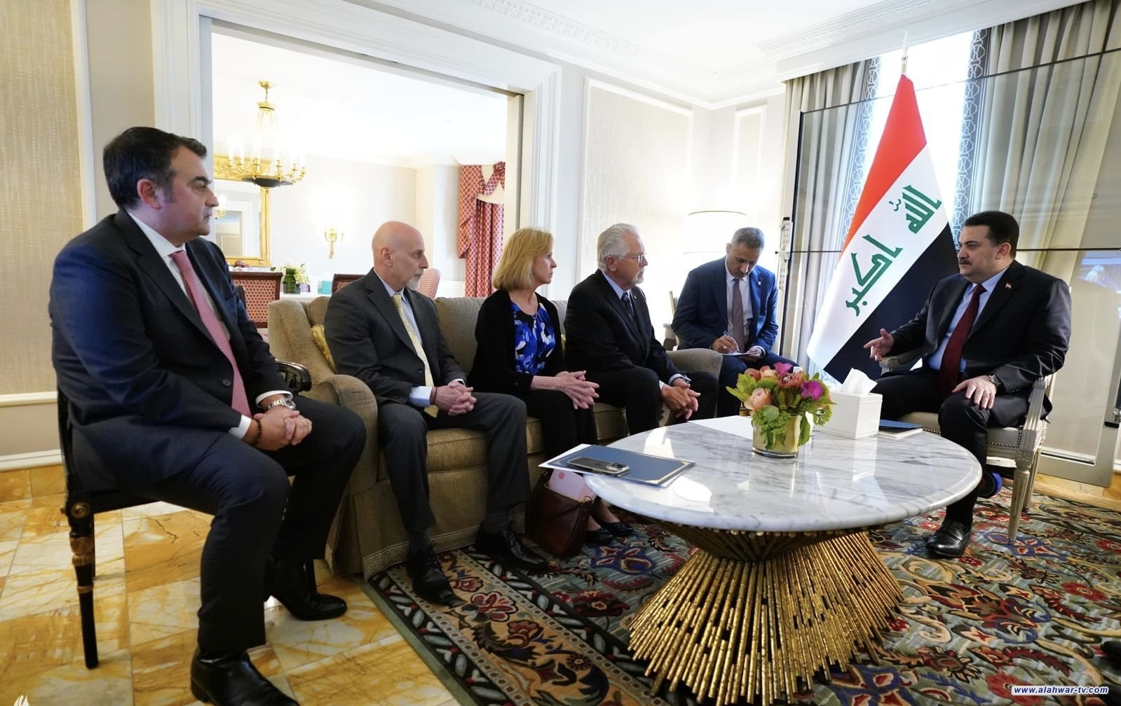 رئيس الوزراء: الإرهاب استهدف جميع العراقيين دون أن يستثني ديناً أو عرقاً أو إثنية