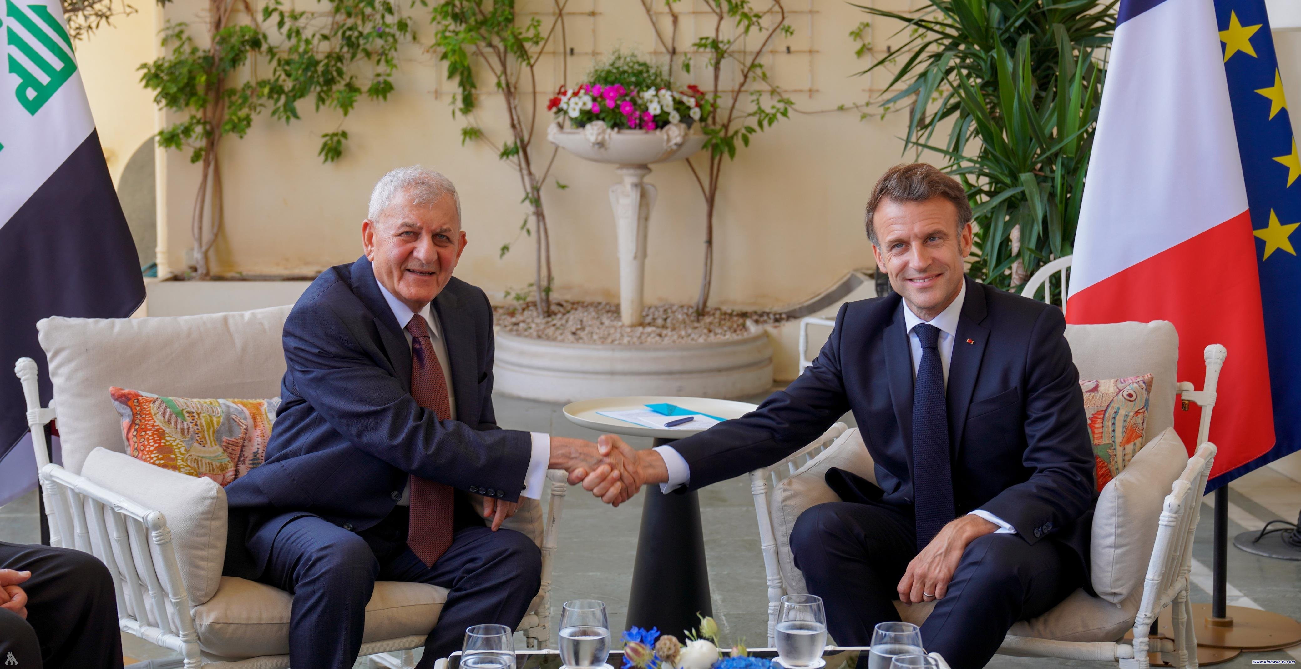 رئيس الجمهورية يؤكد خلال لقائه الرئيس الفرنسي حرص العراق على الارتقاء بالعلاقات الثنائية