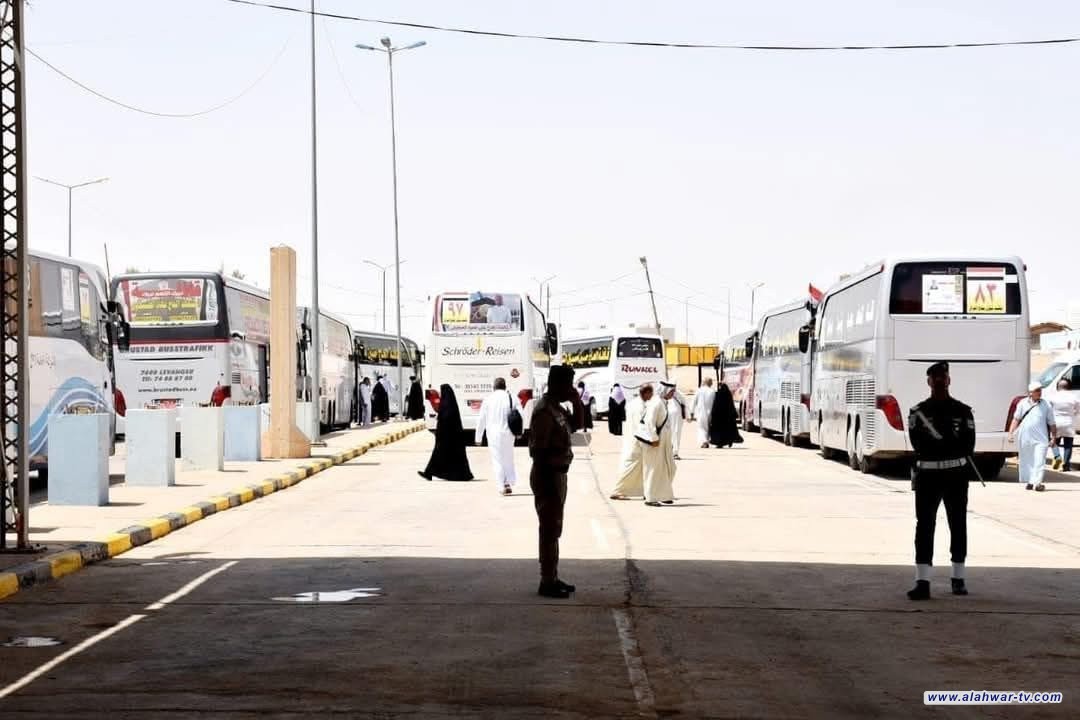 انطلاق 14 قافلة برية تُقل حجاج ذي قار من مكة إلى أرض الوطن