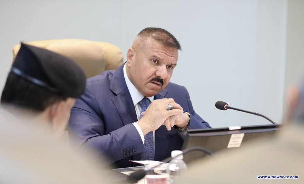 وزير الداخلية يوجه بدعم مراكز الشرطة بالأسلحة والعجلات والموارد البشرية
