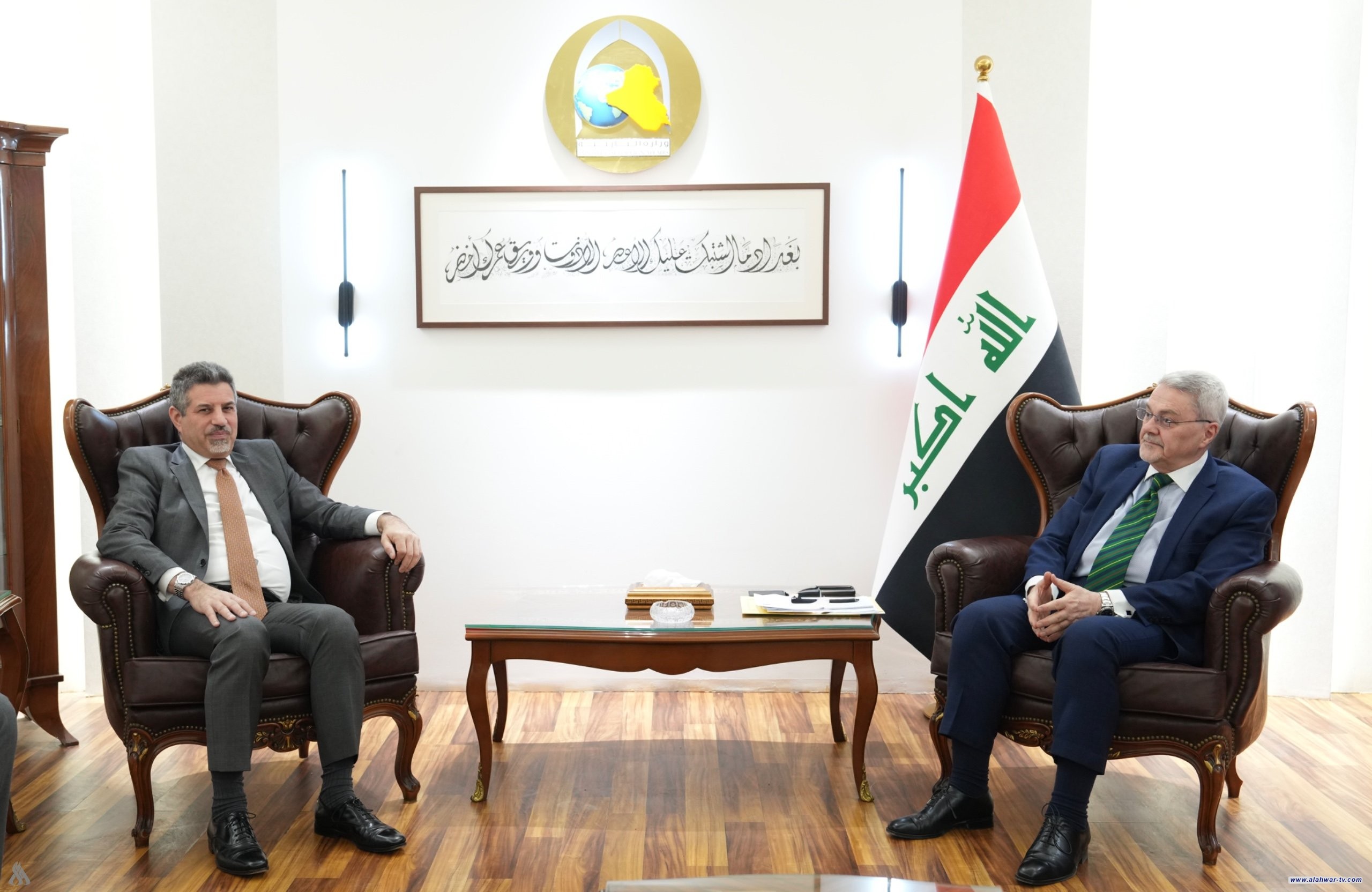 القائم بأعمال السفارة الأمريكية: سننقل قلق الحكومة العراقية إلى الجهات المعنية في واشنطن