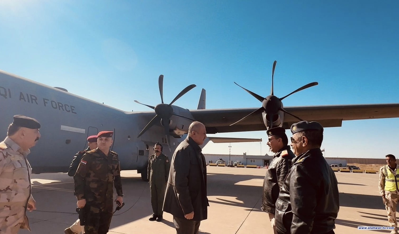 وزير الدفاع يصل إلى قاطع عمليات غرب نينوى في سنجار