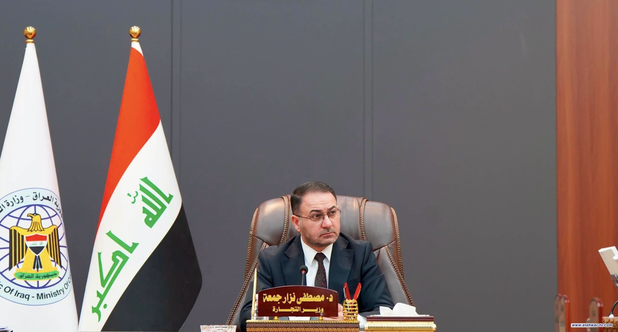 التجارة تباشر تجهيز الحصة الخامسة من الطحين للمواطن