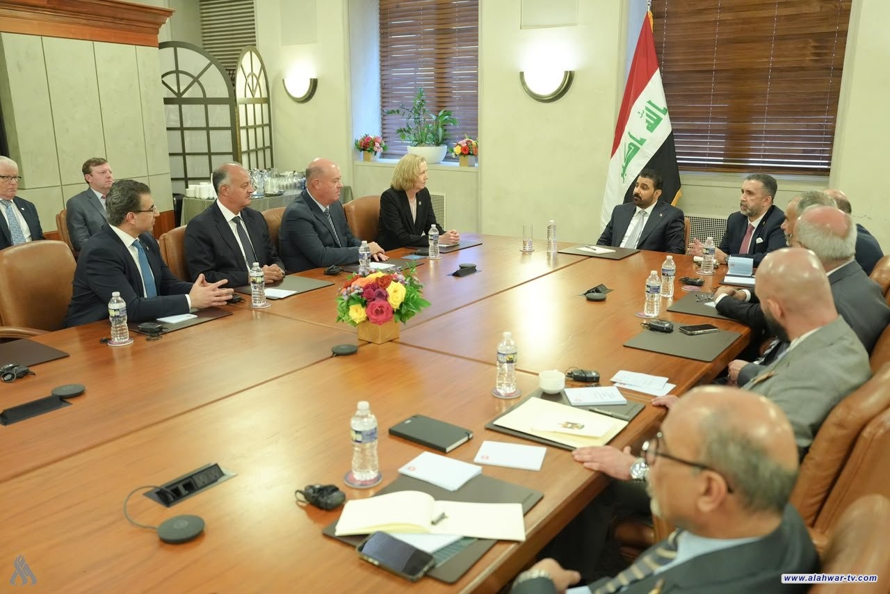 رئيس الوزراء يستقبل في واشنطن الرئيس التنفيذي لشركة اكسيليريت اينرجي الأمريكية