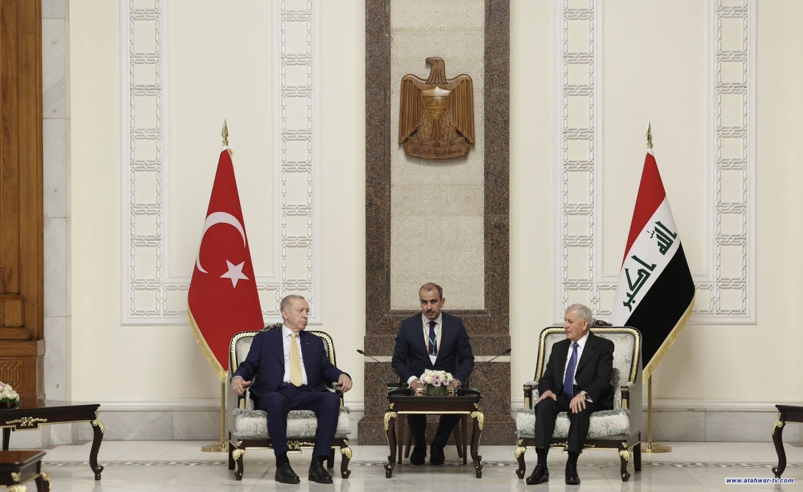 ابرزها المياه وطريق التنمية.. رئيس الجمهورية يبحث مع اردوغان العديد من القضايا المهمة
