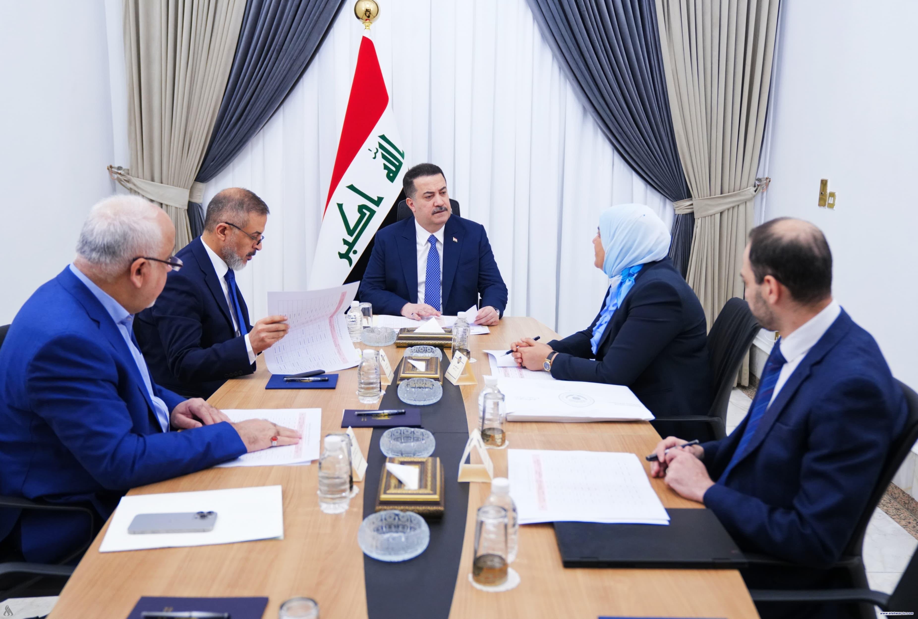 رئيس الوزراء يوجه بالإسراع في تمويل وصرف مستحقات المشاريع الاستثمارية