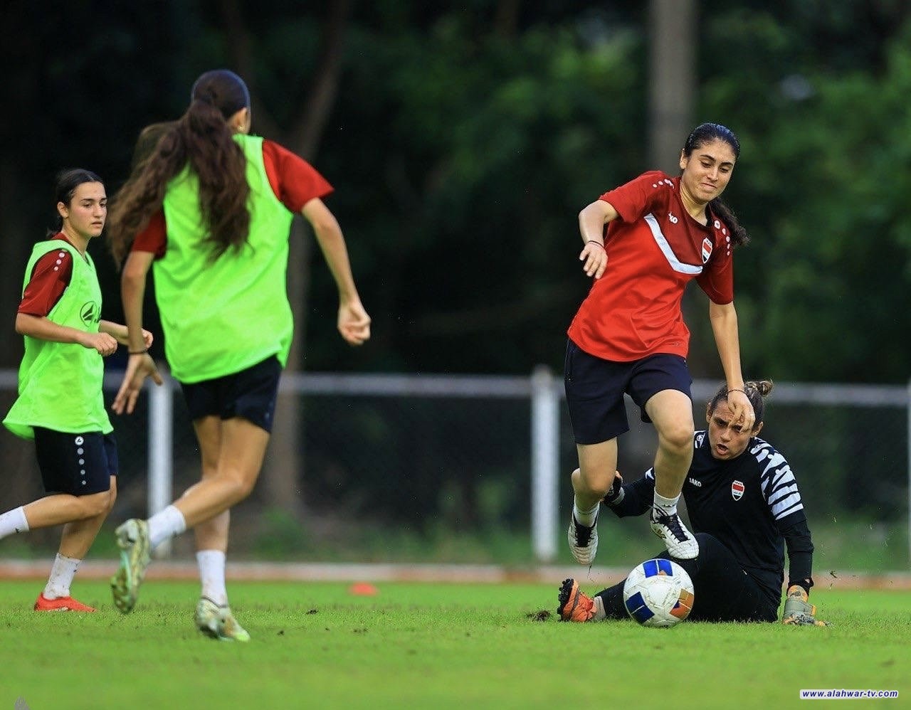 منتخبنا الوطني للسيدات يجري وحدة تدريبية تحضيرًا لمواجهة منغوليا
