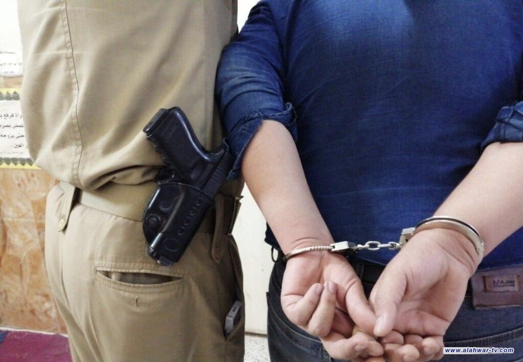 شرطة ذي قار تلقي القبض على متهم بالنصب والاحتيال