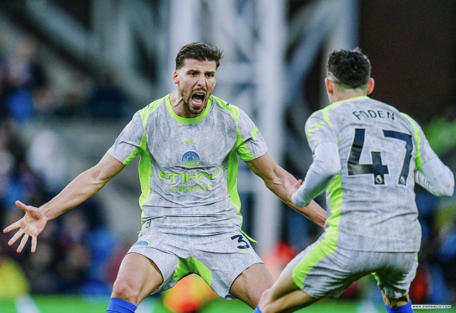 مانشستر سيتي يكتسح كريستال بالاس بثلاثية في الدوري الإنجليزي