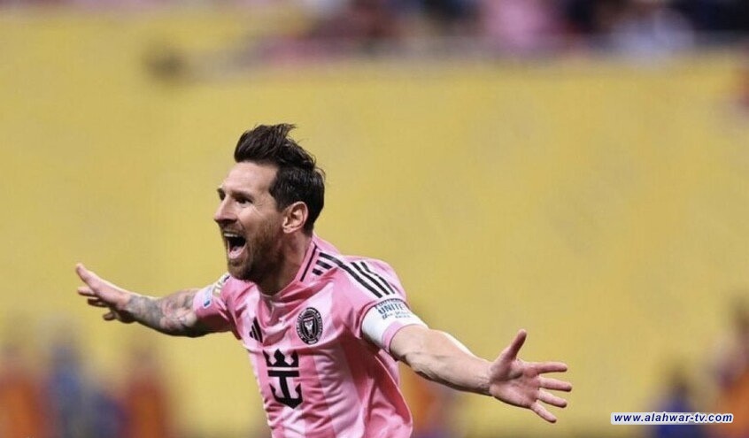 نادي الاهلي السعودي يرحب بشرط ميسي للانضمام إلى صفوفه