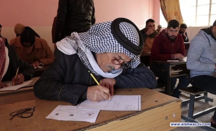 التربية تعلن انخفاض نسبة الأمية في العراق