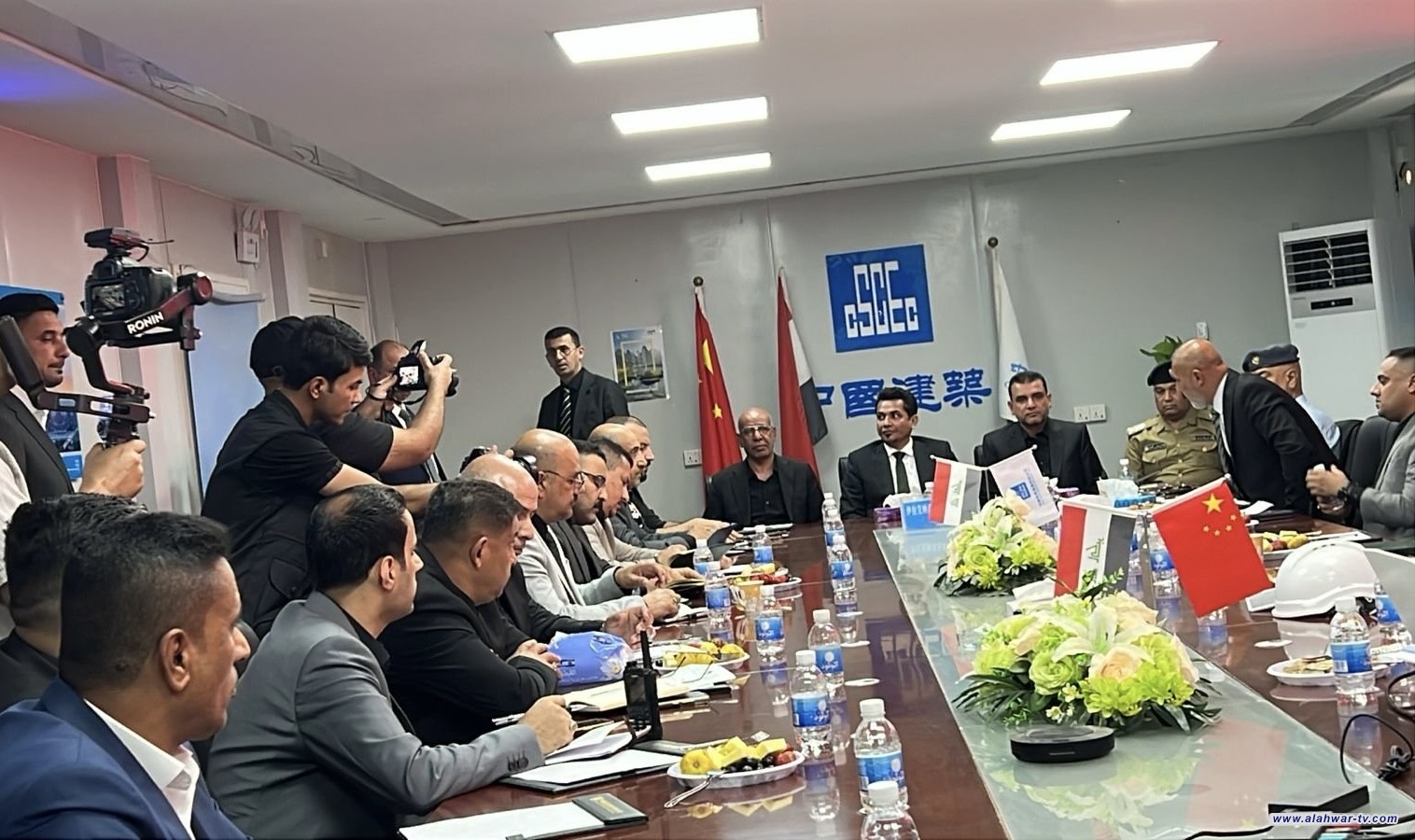 وزير النقل يعلن تحقيق نسب إنجاز متقدمة بمشروع مطار الناصرية ويحدد موعد افتتاحه