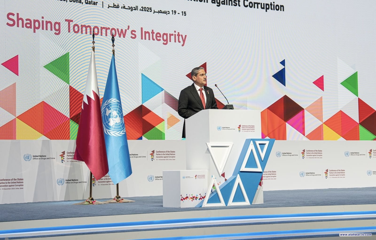 رئيس هيئة النزاهة من الدوحة: الفساد آفة دولية