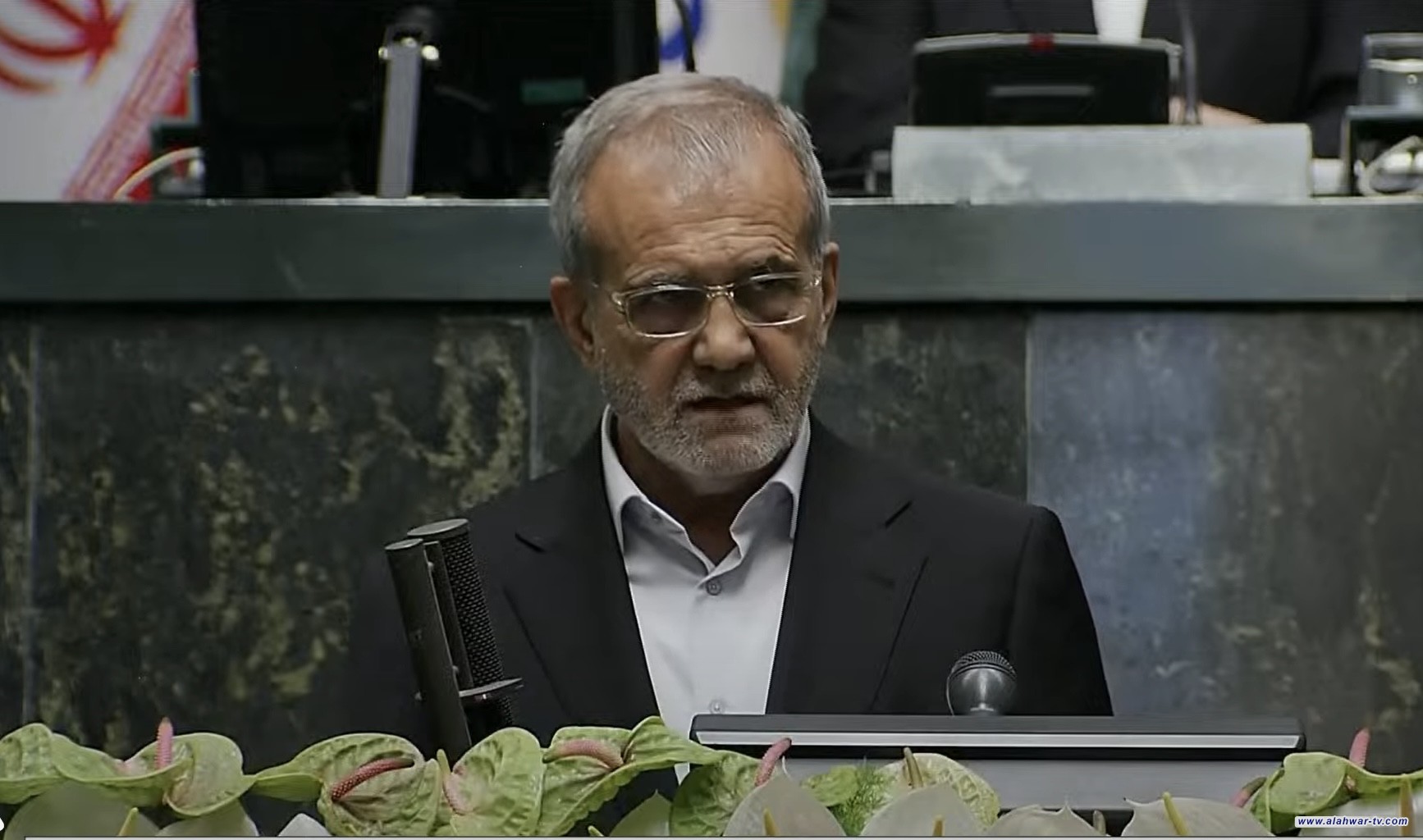 الرئيس الإيراني: ضرورة الحفاظ على وحدة وسيادة سوريا