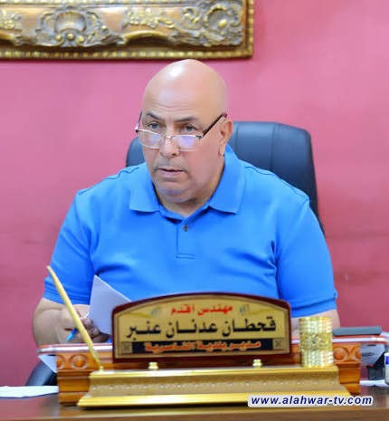 مدير بلدية الناصرية يعفي مدير قسم الحاسبة وعدداً من الموظفين لغيابهم عن الدوام
