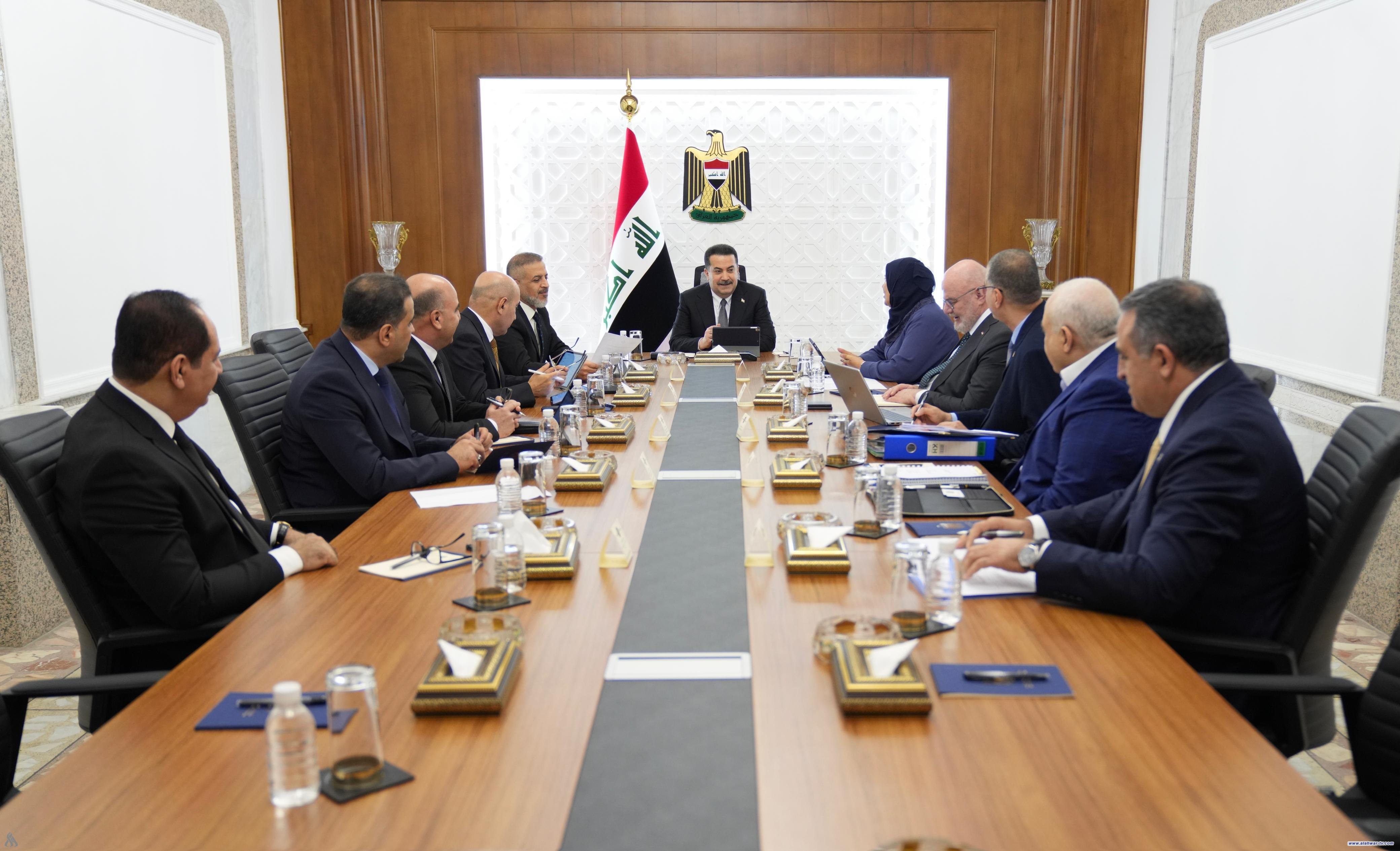 رئيس الوزراء يوجه بتشكيل لجنة تتعلق بالضمانات السيادية الخاصة بمشروع بناء المدارس