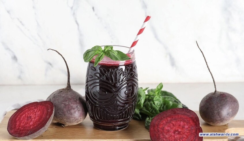 عصير الشمندر. مفتاح اللياقة البدنية وشيخوخة أكثر صحة