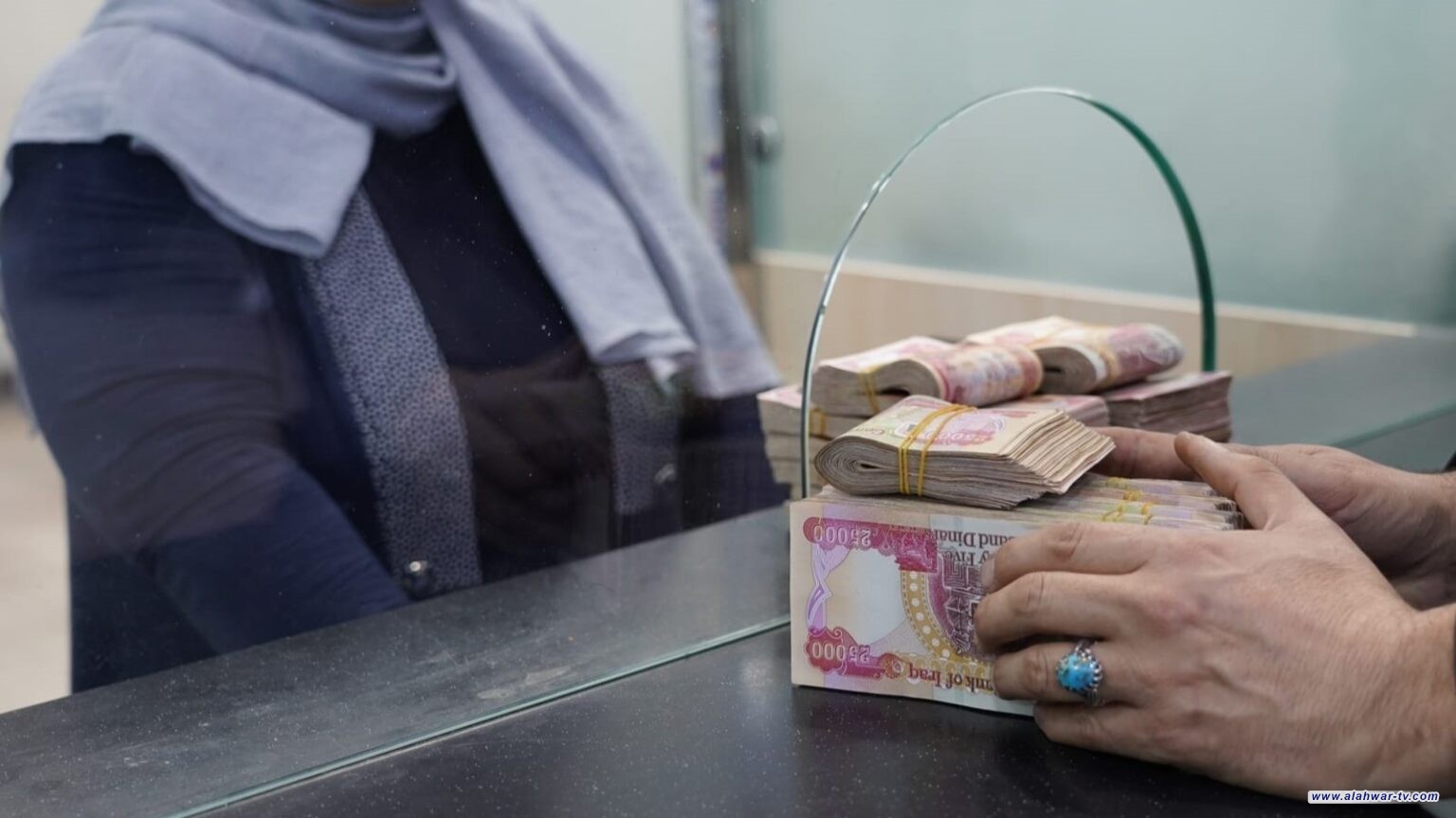 نوّاب: الرواتب مهددة وحكومة السوداني مطالبة بالمحاسبة لا تبرير التقشف