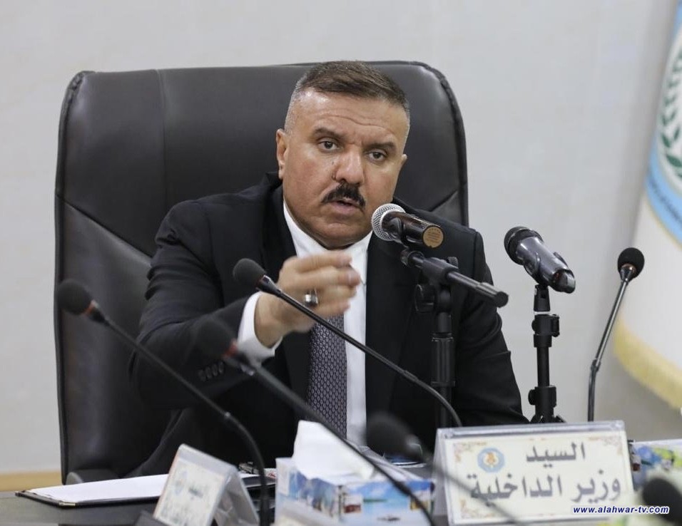 وزير الداخلية يوجه بتشكيل مجلس تحقيقي بحق عناصر أمنية أثاروا الشغب في الأنبار