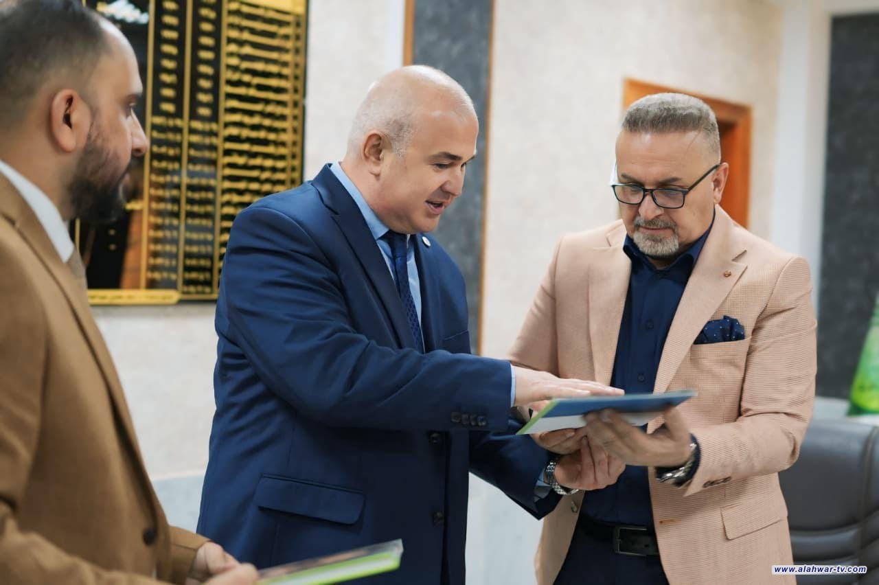 نائب محافظ ذي قار يثمن جهود بعثة الصليب الأحمر بمناسبة اختتام أعمالها في المحافظة