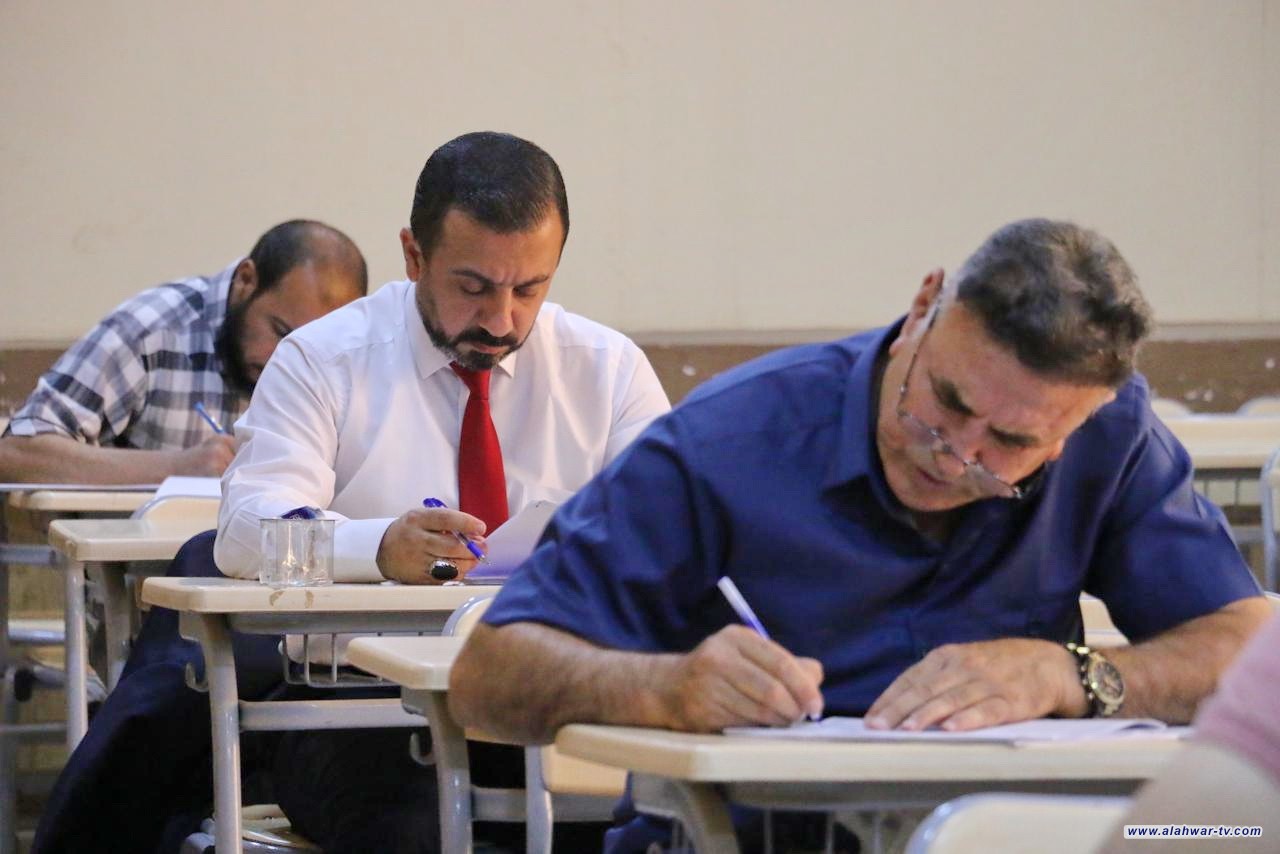 أكثر من واحد وخمسين ألف طالب يؤدون الامتحان التنافسي للدراسات العليا*