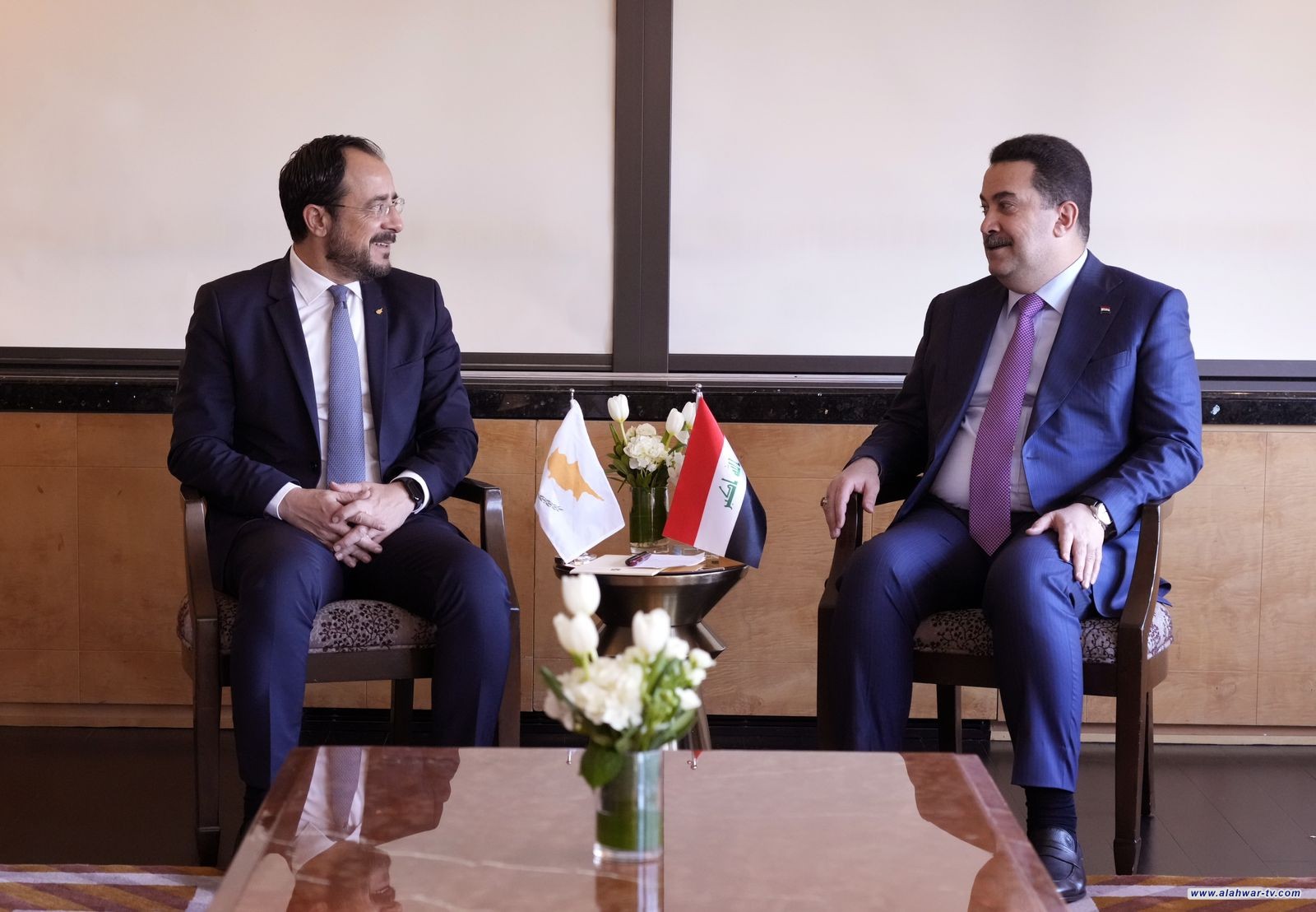 رئيس مجلس الوزراء السيد محمد شياع السوداني يلتقي في نيويورك الرئيس القبرصي