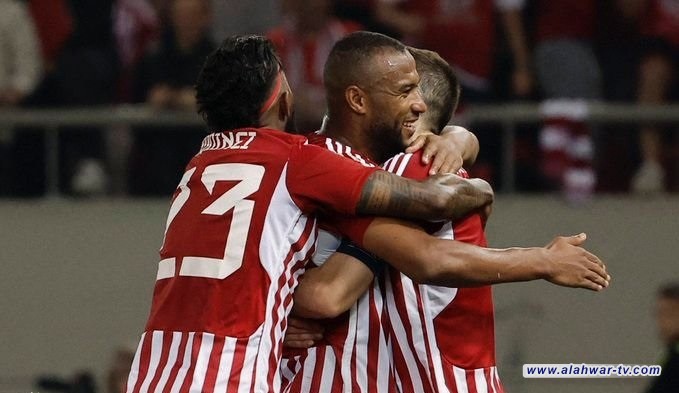 أولمبياكوس يهزم فيورنتينا ويتوج بلقب دوري المؤتمر الأوروبي