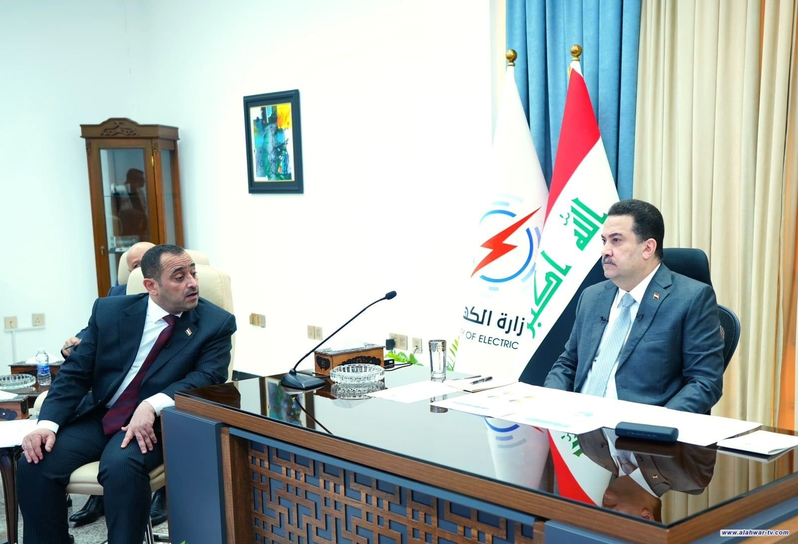 رئيس الوزراء يعلن افتتاح وتشغيل 48 محطة نقل للطاقة الكهربائية