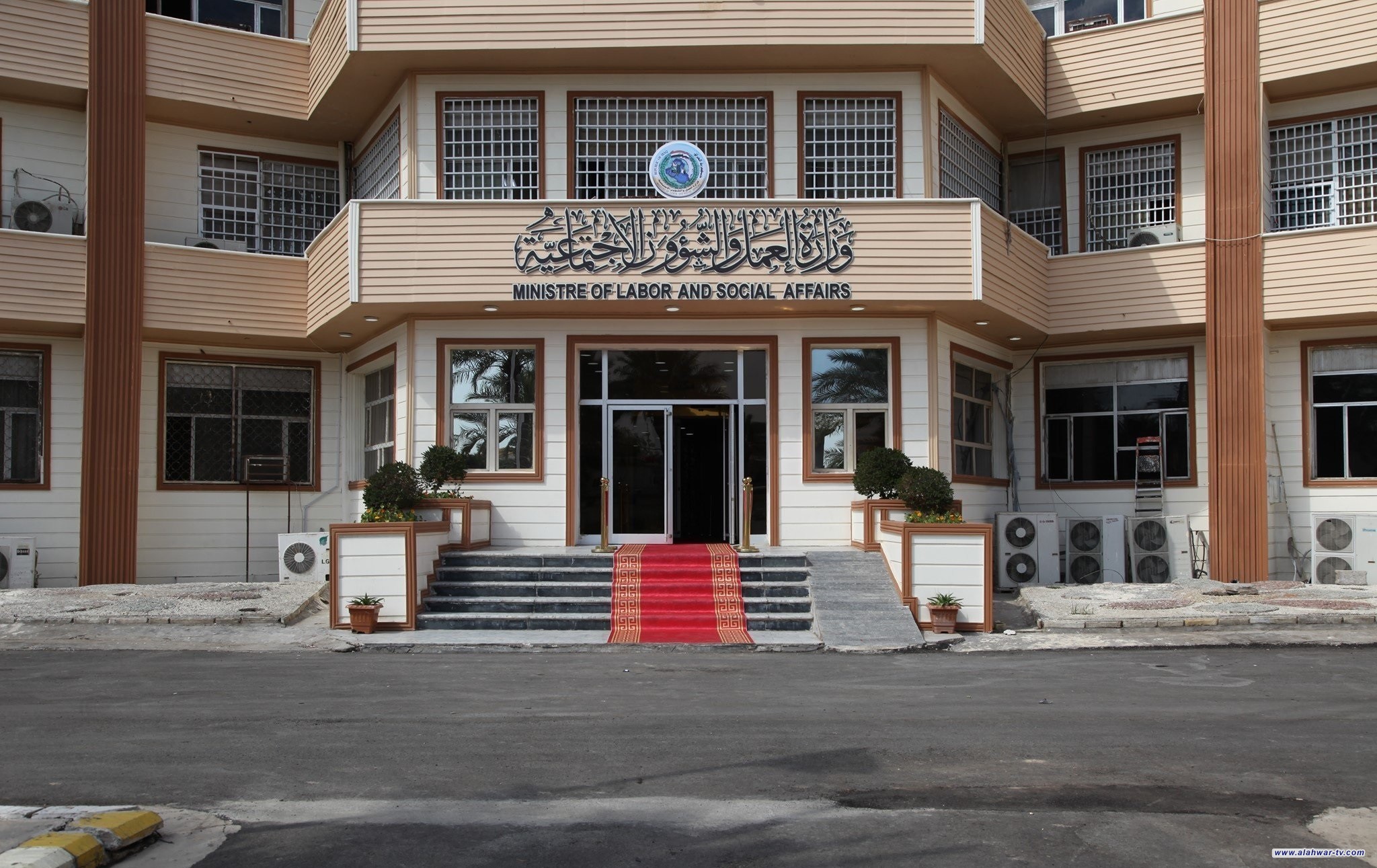 العمل تحدد موعد فتح "تصحيح موقف" للعمالة الأجنبية غير الشرعية