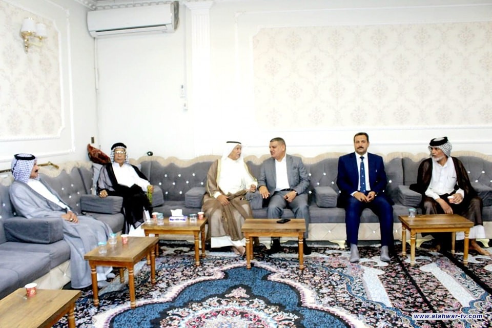 قسم شؤون عشائر ذي قار يلتقي عدد من شيوخ ووجهاء العشائر