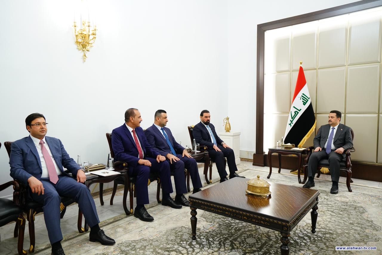 رئيس الوزراء يؤكد أهمية تضافر الجهود من أجل المضي بالنهوض بواقع الأنبار